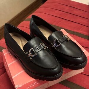 Easy Spirit Black Leather Loafers